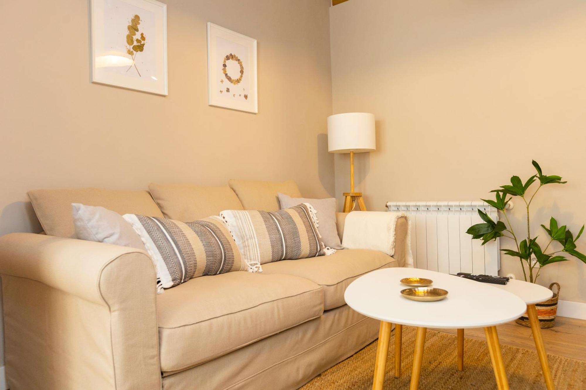 Apartamentos Gurugu รีบาเดโอ ภายนอก รูปภาพ