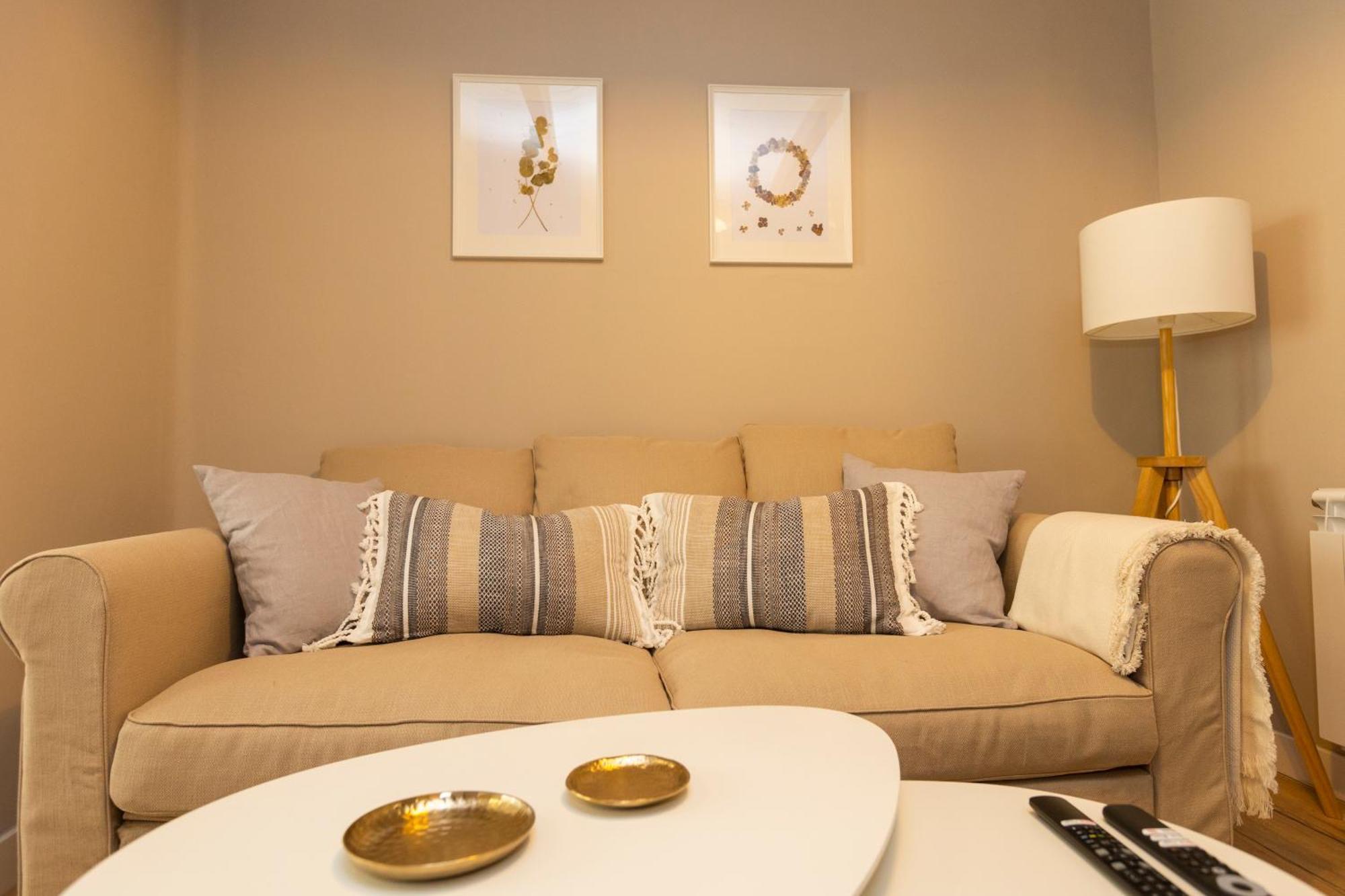 Apartamentos Gurugu รีบาเดโอ ภายนอก รูปภาพ